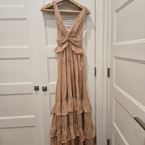 Event dress - Picture 7 of 7